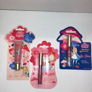 Disney Alice in Wonderland Lip Gloss Trio‎